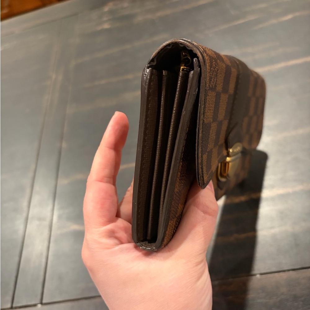 Louis Vuitton Damier Ebene Sistina Wallet - Picture 10 of 10